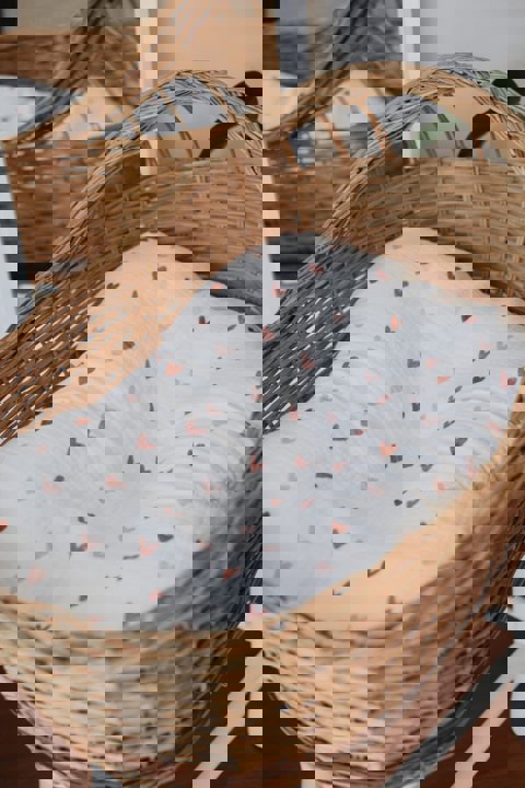 Pembe Kalpli 4 Katlı Müslin Bebek & Çocuk Battaniye 95X95Cm Ekru Zemin / Renkli