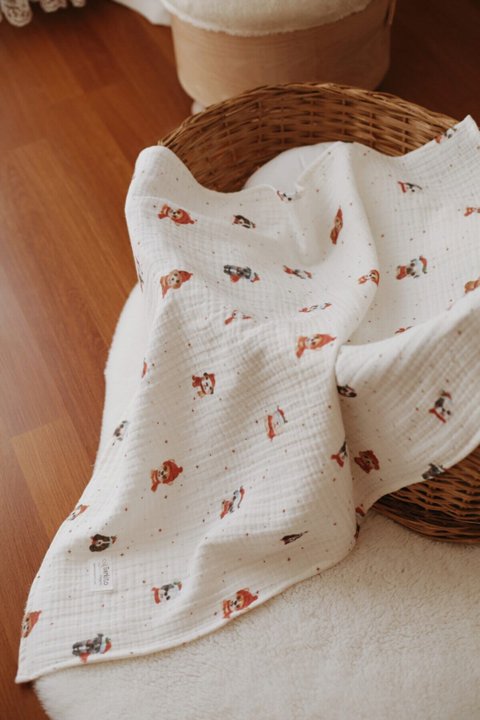 Puppy 4 Katlı Müslin Bebek & Çocuk Battaniye 95X95Cm Ekru Zemin / Renkli